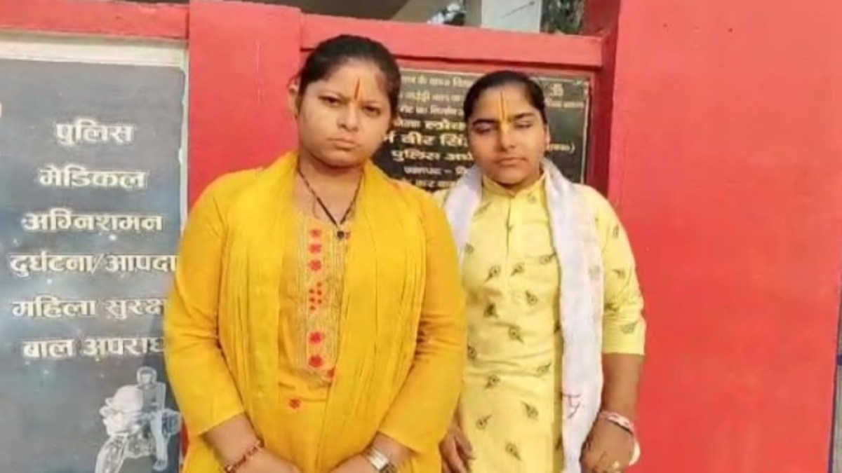 भागवत कथा वाचिका और उनकी पार्टी पर पथराव, गाड़ी में भी की तोड़फोड़, पुलिस पहुंची तो उस पर भी किया हमला, आरोपी…