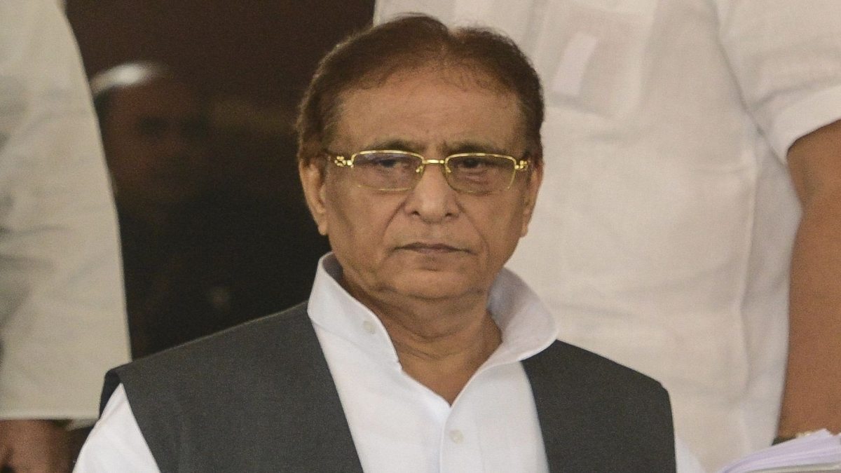 BREAKING : गवाह को धमकाने के मामले में आजम खान की पेशी, कलेक्ट्रेट और कोर्ट परिसर में कड़ी सुरक्षा