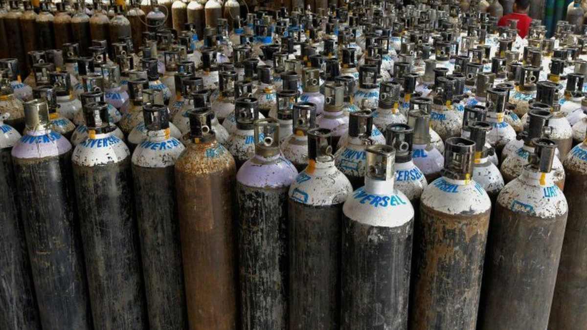 Cylinder चोर गिरोह का पर्दाफाश: जिस फैक्ट्री में करते थे काम वहीं से की चोरी, 2 हजार में बेचते थे 10 हजार का ऑक्सीजन सिलेंडर