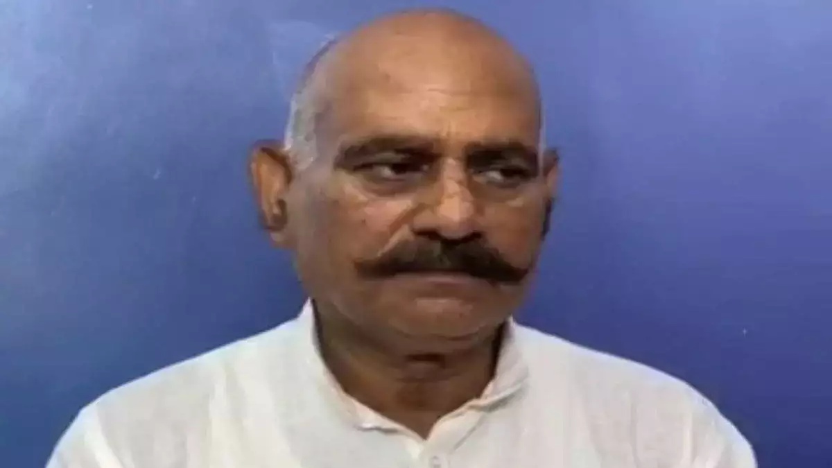 माफिया विजय मिश्रा पर ईडी का शिकंजा, पत्नी और करीबियों के नाम से खरीदी 39 करोड़ से ज्यादा की संपत्ति अटैच