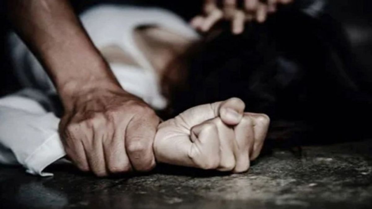 हवस, हैवानियत और हवालातः नशे की दवा खिलाकर अधेड़ डॉक्टर नाबालिग का करता था रेप, जान से मारने की देता था धमकी, दरिंदगी की दास्तां जानकर दहल उठेगा दिल