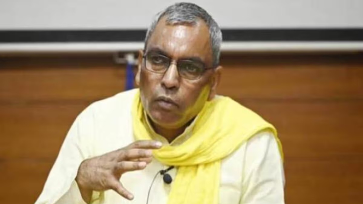 कमजोर हो रही बीजेपी की बॉन्डिंग ? राजभर ने कहा- यूपी में भाजपा ढलान पर है, हमने किसी तरह उन्हें सरकार में बनाकर रखा है…
