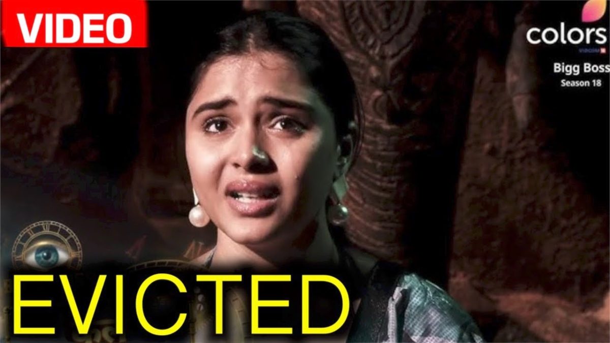 Bigg Boss 18 : घर से बेघर हुई Muskaan Bamne, रैंकिंग टास्क में ‘Expiry soon’ का मिला था टैग …