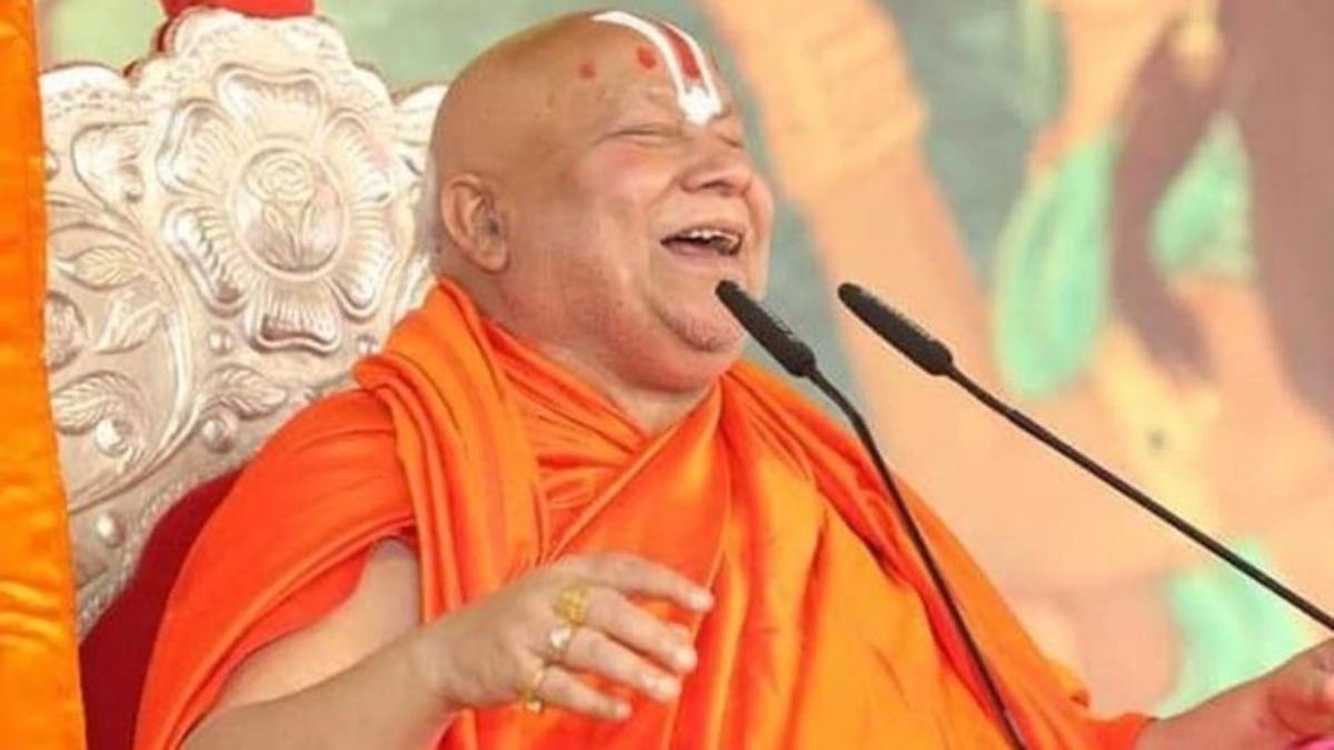 ‘सरकार का मंदिरों से हटे अधिग्रहण, भारत में शामिल हो पाक अधिकृत कश्मीर’, पीठाधीश्वर रामभद्राचार्य का बड़ा बयान
