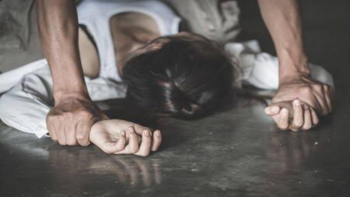 ‘पापा ने कई बार रेप किया’… 16 साल की लड़की ने थाने पहुंचकर की शिकायत, पीड़िता की बात सुन पुलिस रह गई सन्न…