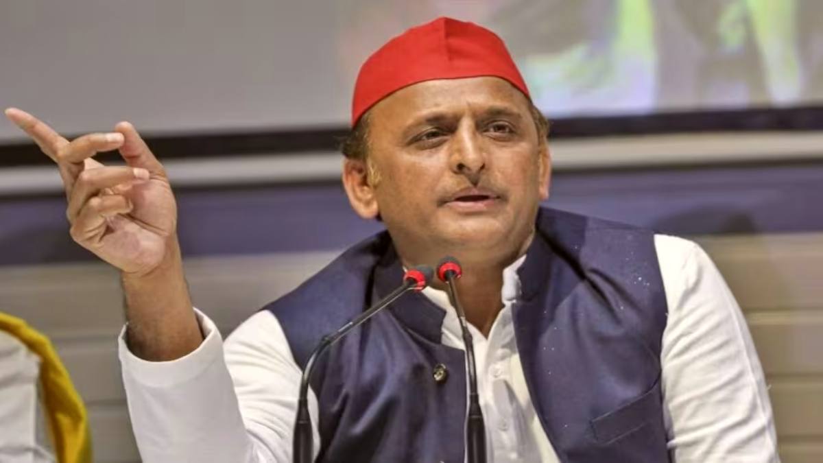 ‘जो हमें इग्नोर कर रहे हैं उनसे पूछो’…सीटों को लेकर नहीं बन रही सपा की बात! अकेले चुनाव लड़ेंगे अखिलेश यादव?
