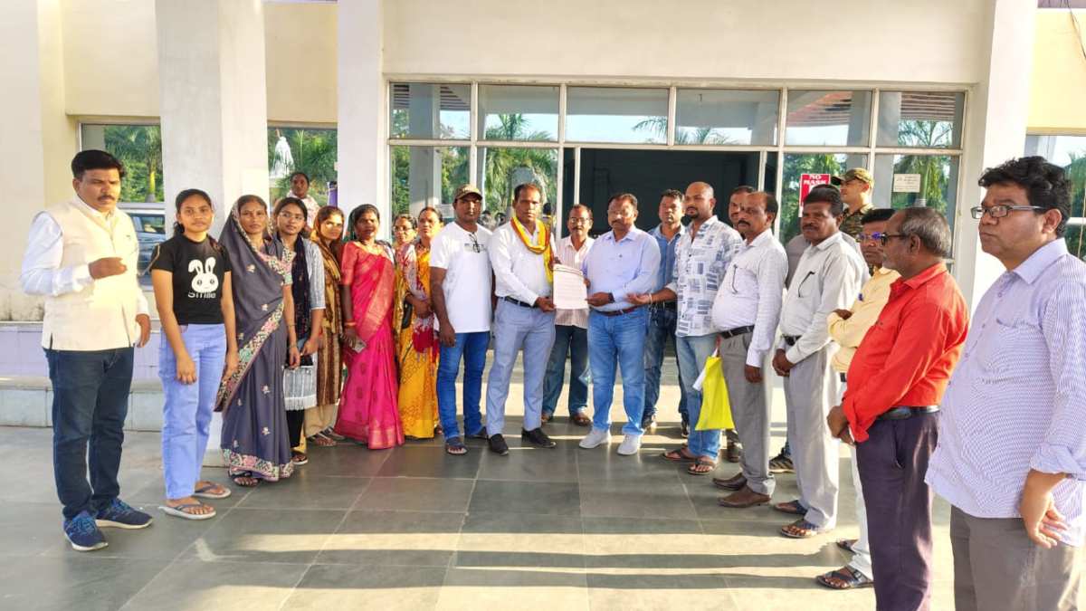 MP में छत्तीसगढ़ी कार्यक्रम का विरोध: आदिवासी समाज ने जताई आपत्ति, जानें क्या है पूरा मामला