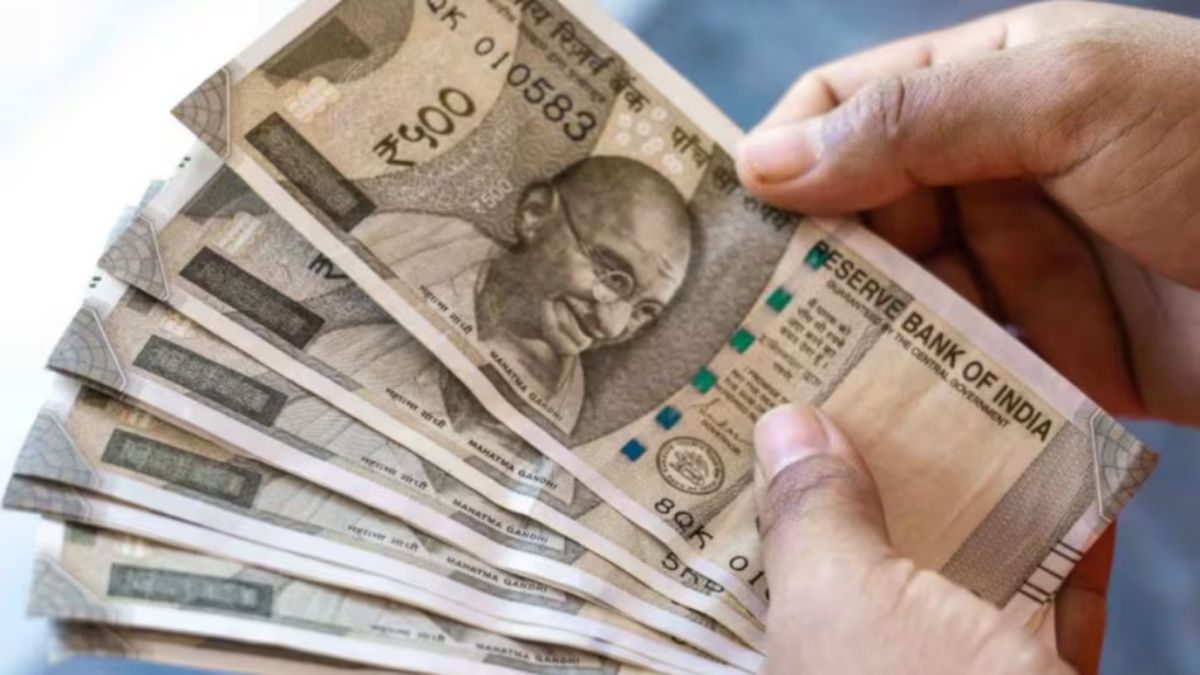बस 24 घंटे और… फिर कर्मचारियों के खाते में आ जाएगा वेतन और बोनस, पेंशनधारकों का भी पेंशन से भर जाएगा अकाउंट