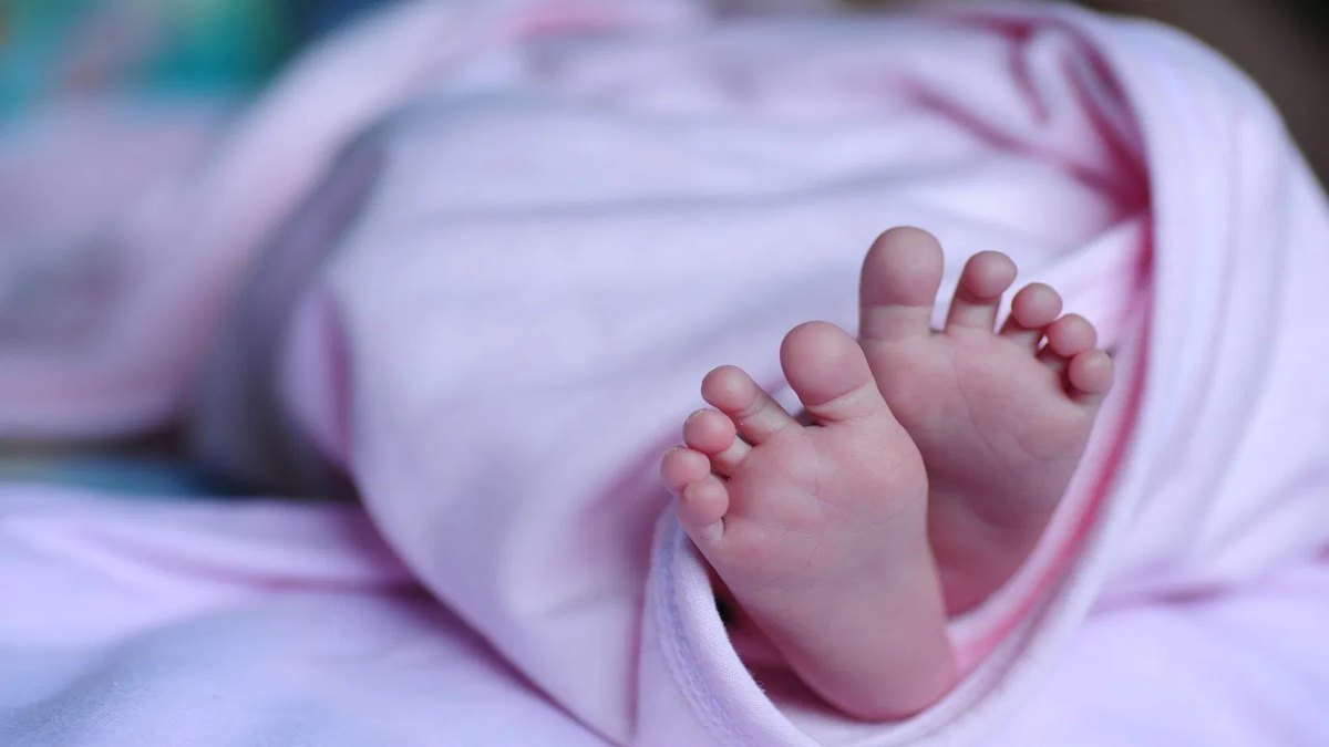 ‘क्या कसूर था पापा मेरा’…कलयुगी पिता ने 17 दिन की बेटी को उतारा मौत के घाट, फिर लाश लेकर पहुंचा थाने, कत्ल की वजह कर देगी हैरान