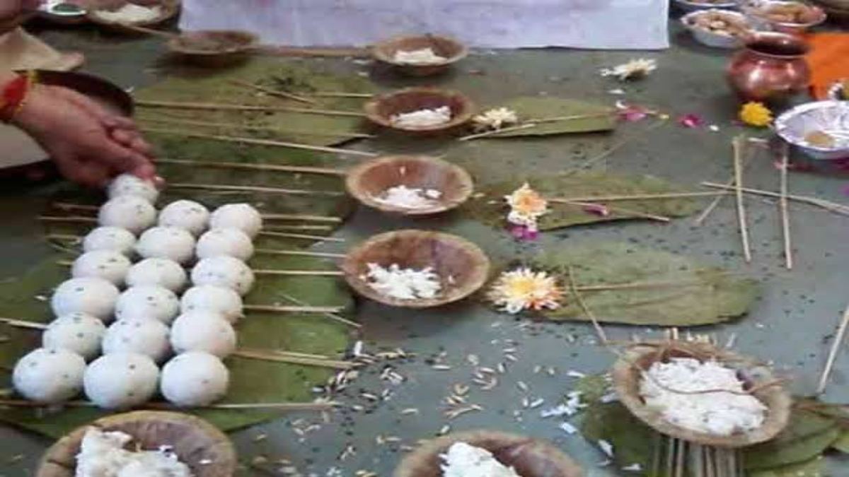 Sarvapitri Amavasya: कल लगने वाले सूर्य ग्रहण का श्राद्ध कर्म पर नहीं होगा असर, जानें पूरी जानकारी…