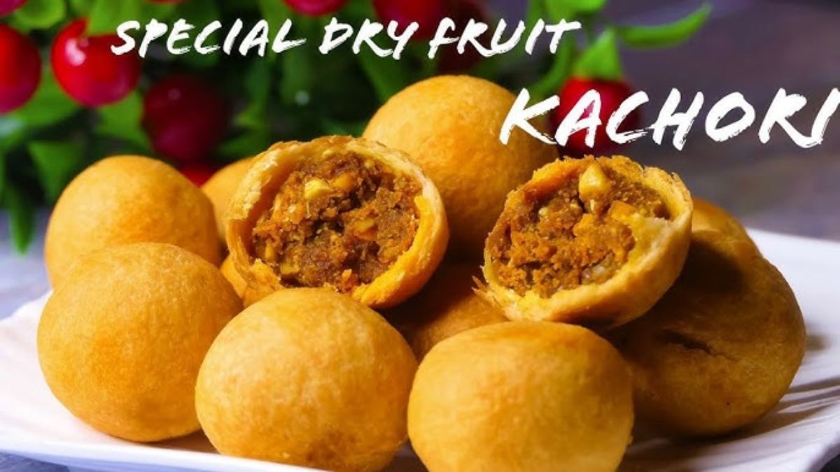 Dry Fruit Kachori: इस साल दिवाली में बनाएं डॉयफ्रूइट्स कचौड़ी, जानिए ये खास रेसिपी…