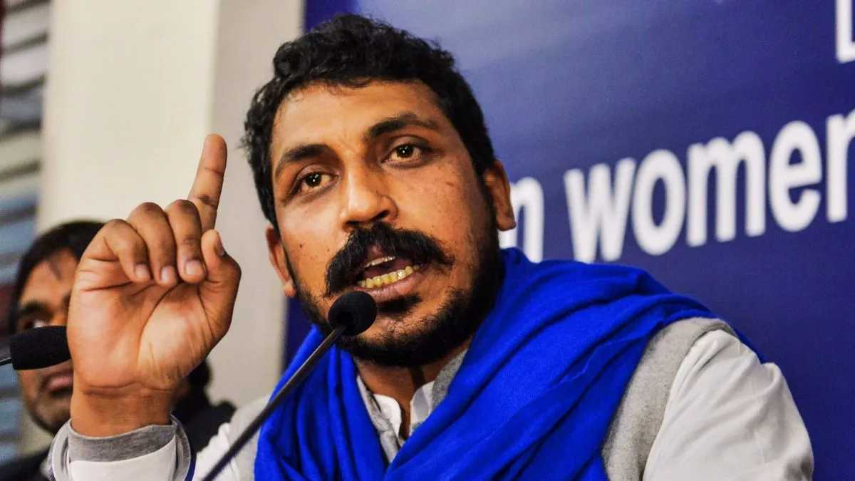 ‘PM मोदी को जवाब देना चाहिए’… हरियाणा में हुए शपथ ग्रहण में कई राज्यपालों को बुलाने पर सांसद चंद्रशेखर आजाद का हमला, उठाए ये सवाल…