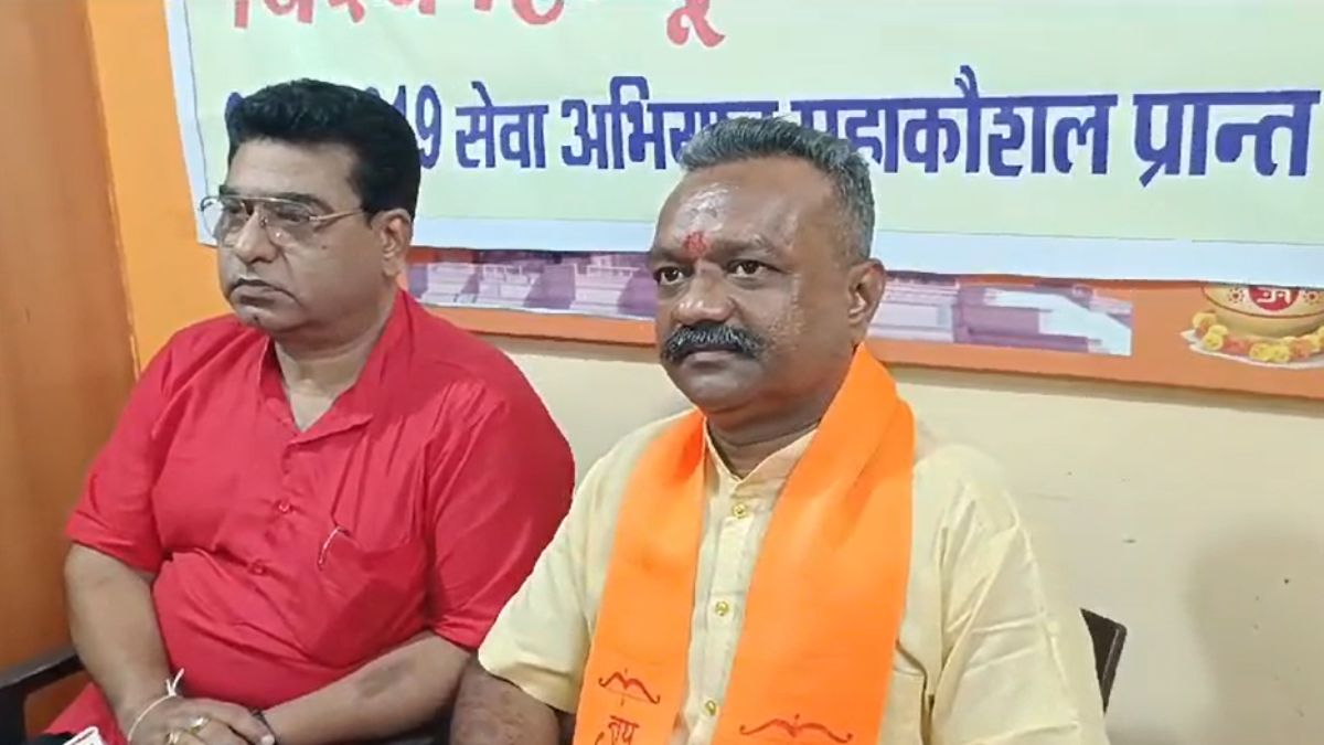 CAA: नागरिकता दिलाने VHP ने शुरू किया सेवा केंद्र, शरणार्थी परिवारों के बीच जाएंगे विहिप के कार्यकर्ता