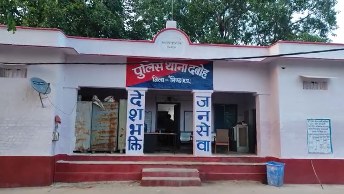 घोर कलयुगः 9 साल की मासूम के साथ दुष्कर्म, आरोपी युवक गांव से फरार, पुलिस तलाश में जुटी