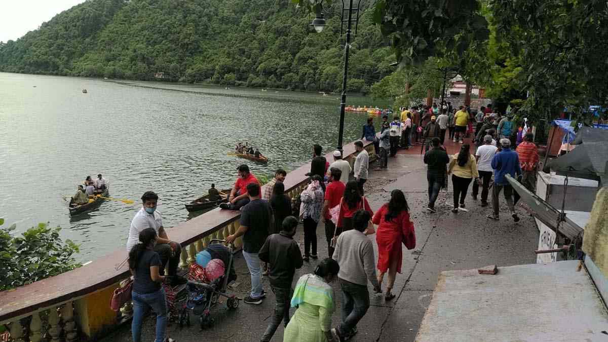 पर्यटकों को भाया देवभूमि, 5 करोड़ लोग पहुंचे उत्तराखंड, जानिए कहां कितने टूरिस्ट आए
