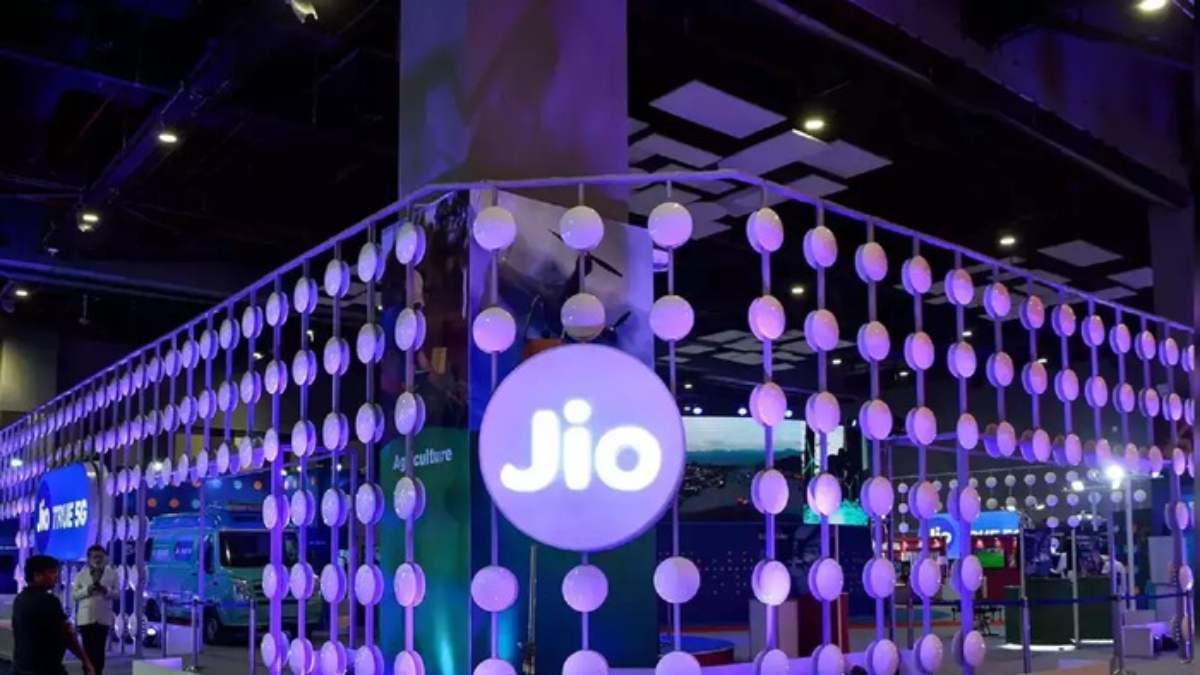 Jio Financial Services Q2 Result: कंपनी इस तारीख को कर सकती है बड़ी घोषणा, जानिए शेयर्स को लेकर डिटेल्स…