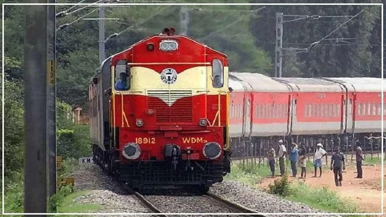 रेल यात्रियों को राहत: छत्तीसगढ़ से गुजरने वाली इन 14 ट्रेनों में सस्ती हुई टिकट… ये है वजह