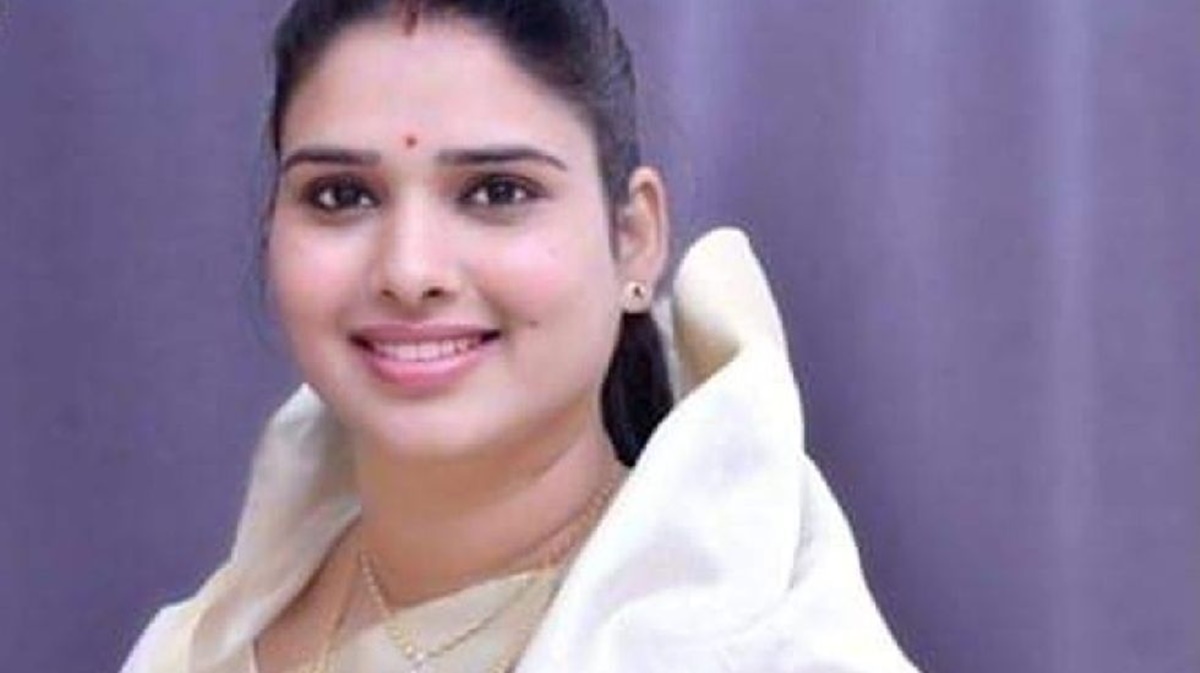 न इनके साथ, न उनके साथ…निर्मला सप्रे किसके साथ? भाजपा कार्यालय में दिया बड़ा बयान, कहा- मैंने नहीं ली BJP की सदस्यता
