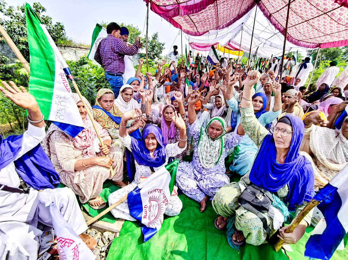 समय पर नहीं हुई धान खरीदी… किसान बैठे धरने पर, यह टोल हुआ फ्री