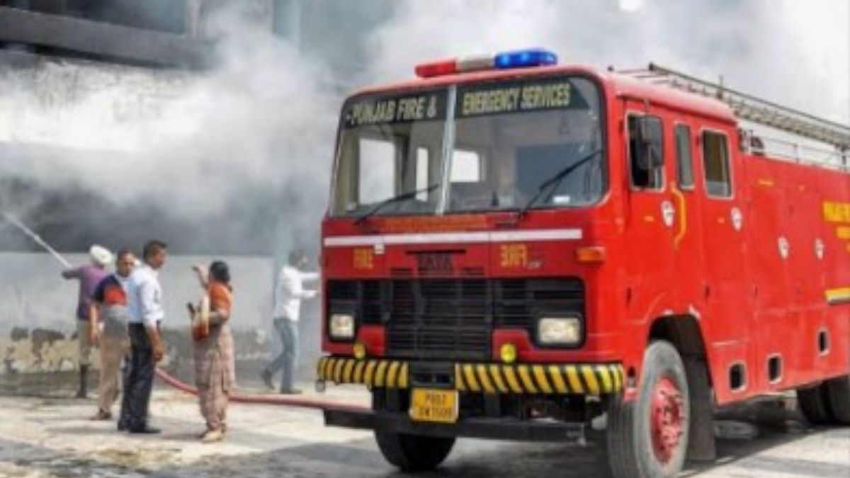 Punjab News : अब इमारतों पर लगेगा फायर टैक्स, राज्यपाल ने बिल को दी मंजूरी…