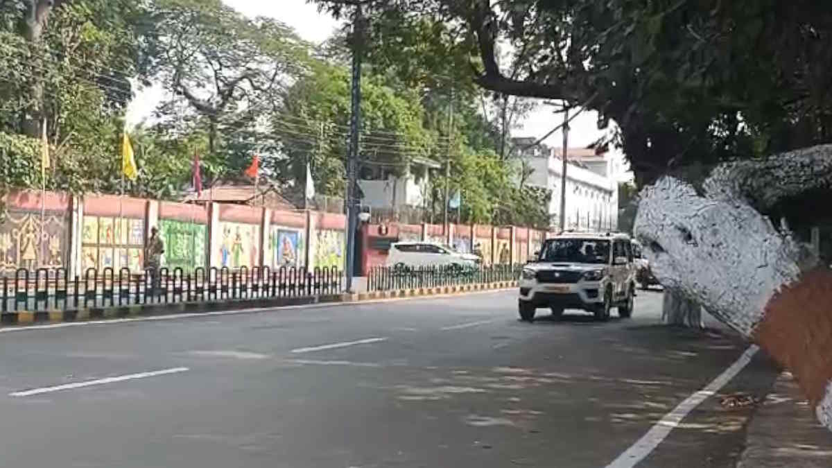 President Droupadi Murmu CG Visit : राष्ट्रपति के आवभगत के लिए रायपुर तैयार, हाई अलर्ट के बीच चप्पे-चप्पे पर पुलिस जवान तैनात…