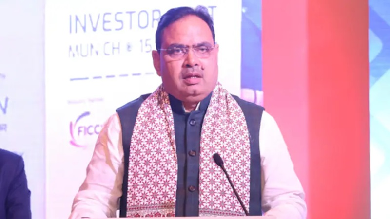 Rising Rajasthan: निवेशकों से मिलने लंदन रवाना हुए CM भजनलाल शर्मा, जर्मनी में कई कंपनियों के साथ हुए MOU साइन
