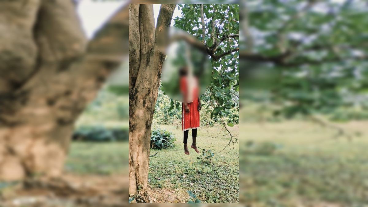 प्रेमी ने दोस्त के साथ मिलकर युवती से किया सामूहिक दुष्कर्म, फिर गला घोंटकर मार डाला, हत्या को आत्महत्या में बदलने फंदे पर लटका दिया शव
