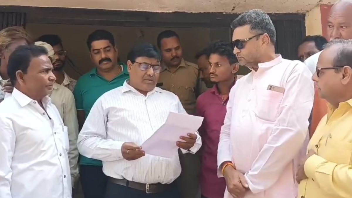 भूमाफिया को लेकर बीजेपी नेता आमने-सामने: पूर्व विधायक ने लगाए गंभीर आरोप, MLA ने कही ये बात