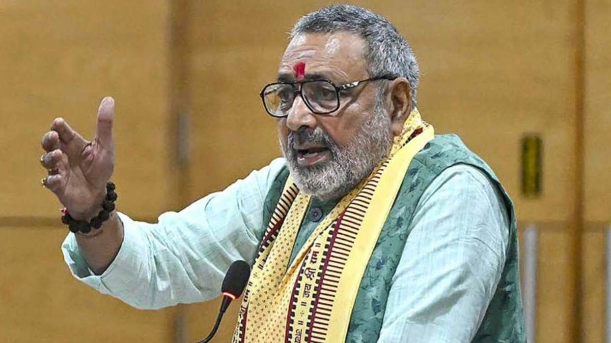 ‘गोधरा कांड की तरह…’, संभल हिंसा पर भड़के गिरिराज सिंह ने कहा- वे देश को जलाना चाहते हैं