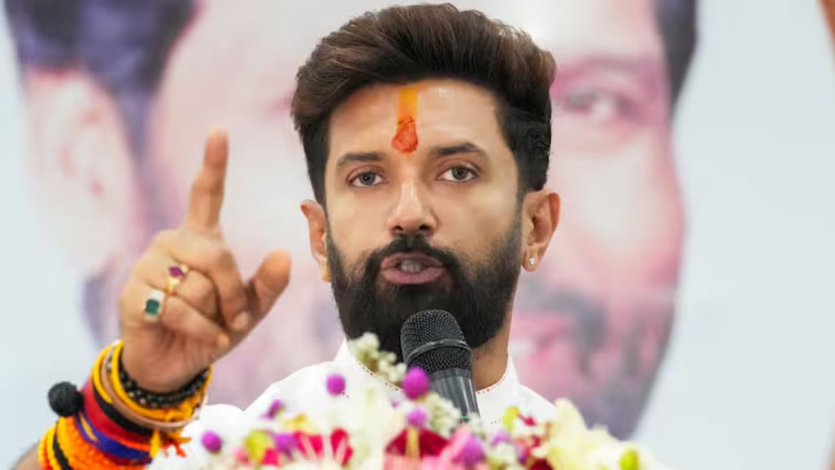 BJP के ‘बटेंगे तो कटेंगे’ नारे पर चिराग की पार्टी ने साफ किया अपना रुख, JDU पहले ही झाड़ चुकी है अपना पल्ला