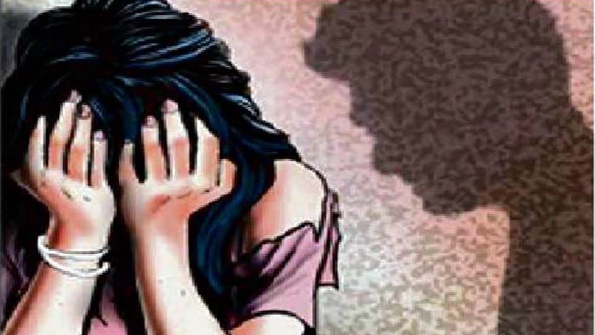 शर्मनाक: बेगूसराय में गूंगी लड़की के साथ गांव के ही युवक ने किया दुष्कर्म, पीड़िता ने मां को इशारों में बताई घटना
