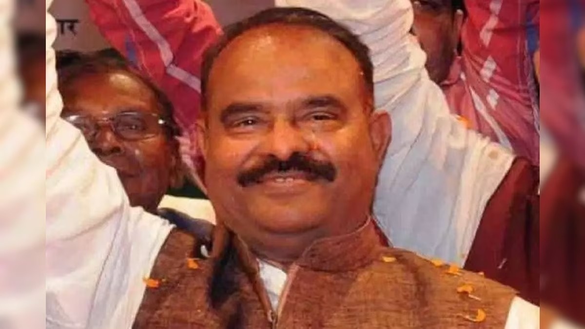 ‘तो स्वाहा हो जाएंगे नीतीश कुमार’, पूर्व मंत्री नागमणि का विवादित बयान, कहा- जमीन बेचकर खरीदें राइफल
