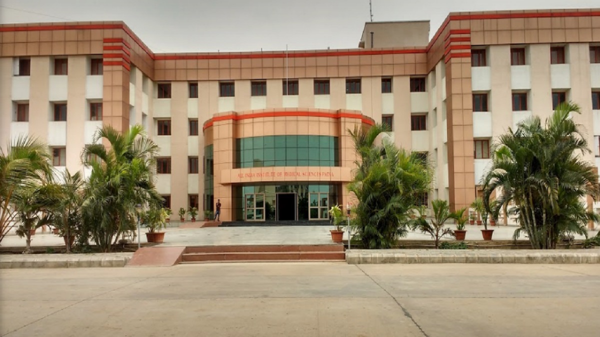 पटना AIIMS की महिला डॉक्टर के साथ छेड़खानी, बदमाशों ने एक KM तक किया पीछा, 3 के खिलाफ मामला दर्ज