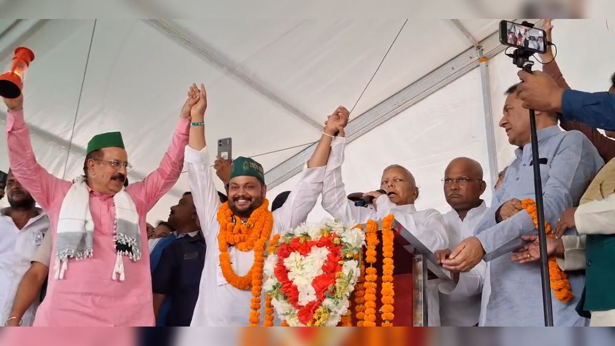 ‘PM मोदी और नीतीश को समुद्र पार फेंकना है’, बेलागंज में दिखा लालू यादव का पुराना अंदाज, देखें VIDEO