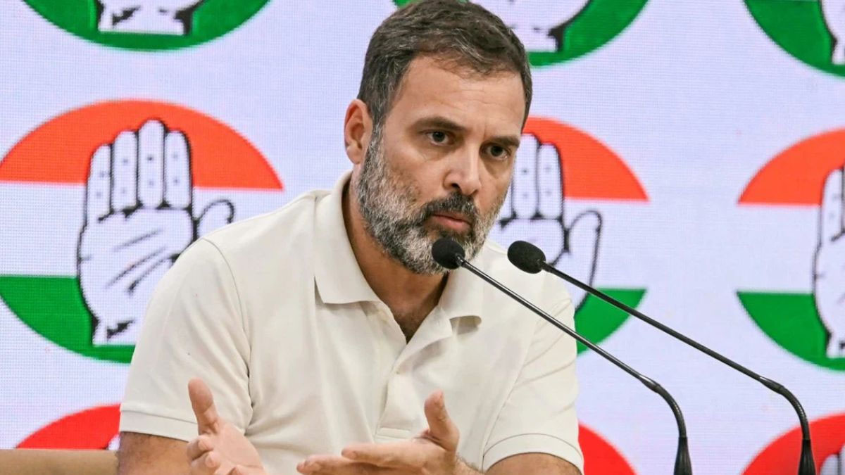 राहुल गांधी के आर्टिकल पर फूट पड़ा राजपरिवारों का गुस्सा ,जमकर सुनाई खरी-खोटी