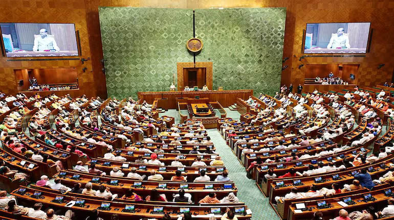 वक्फ बिल 2024 संसद के शीतकालीन सत्र में पारित हो पाएगा? जानें देरी की वजह