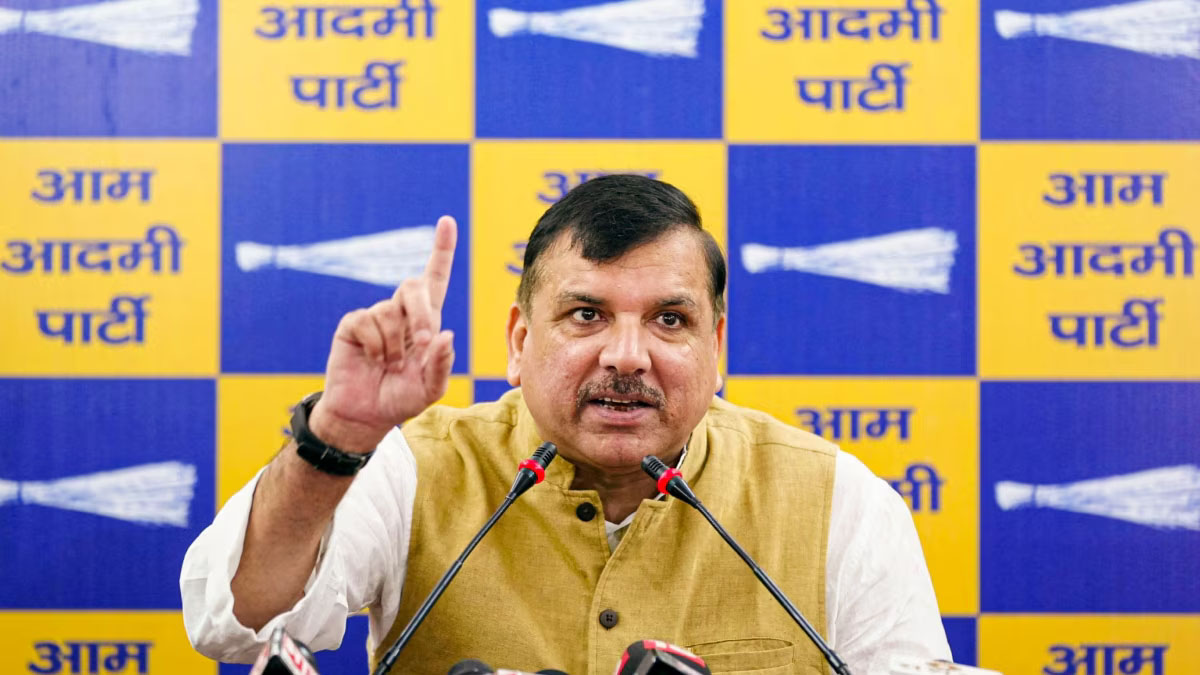 दिल्ली BJP के आरोप पर संजय सिंह का पलटवार, कहा- ‘गृह मंत्री दिल्ली में क्राइम नहीं, बल्कि अरविंद केजरीवाल को…