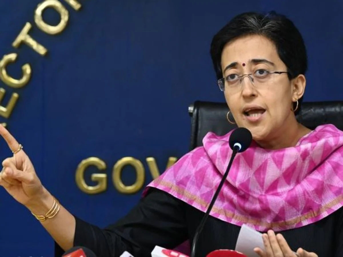 दिल्ली में आयुष्मान भारत योजना लागू करने पर HC के नोटिस पर बोलीं आतिशी- हम तैयार हैं लेकिन…