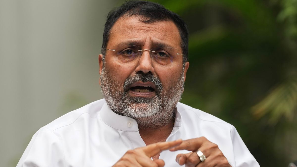 निशिकांत दुबे ने JMM पर पैसे बांटकर वोट खरीदने का लगाया आरोप, वीडियो शेयर कर चुनाव आयोग को बताया ‘पंगु’