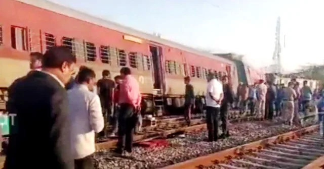 Train Accident: पश्चिम बंगाल में टला बड़ा रेल हादसा! पटरी से उतरे 3 कोच, कोई हताहत नहीं