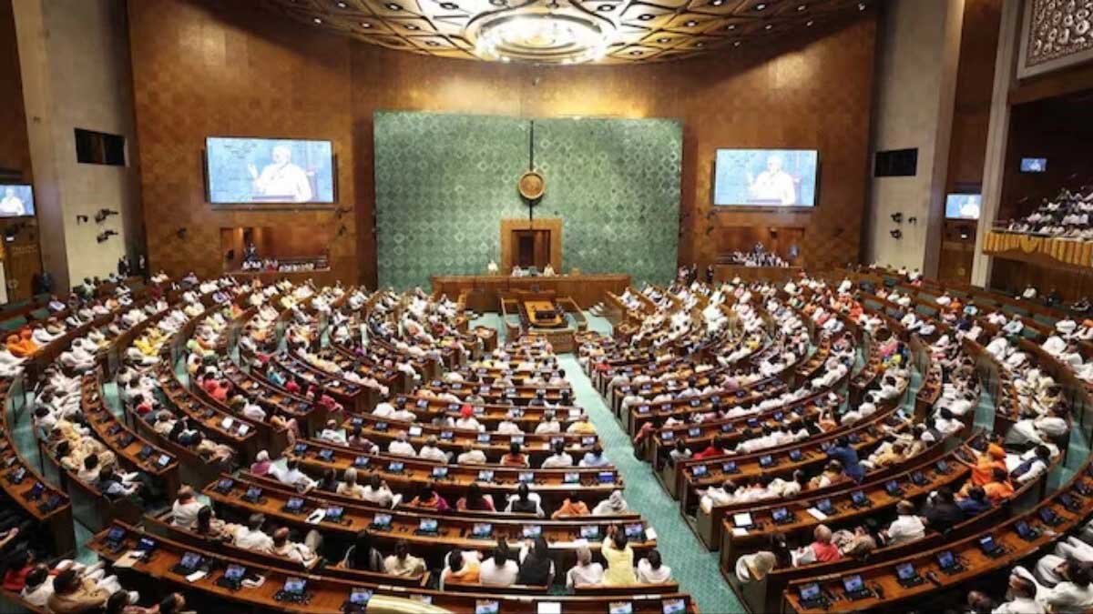 Parliament Winter Session Live: संसद के शीतकालीन सत्र का आज चौथा दिन, प्रियंका गांधी लेंगी संसद सदस्यता की शपथ