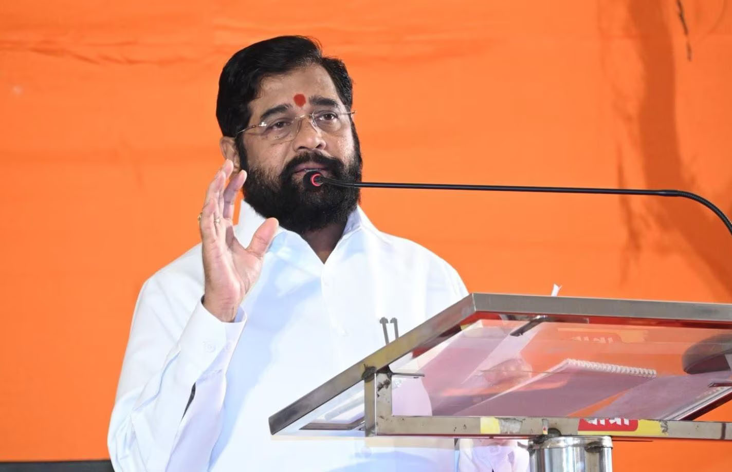 शाइना एनसी पर अभद्र टिप्पणी को लेकर बोले एकनाथ शिंदे ;’बाला साहेब ठाकरे होते तो सच में मुंह तोड़ देते..