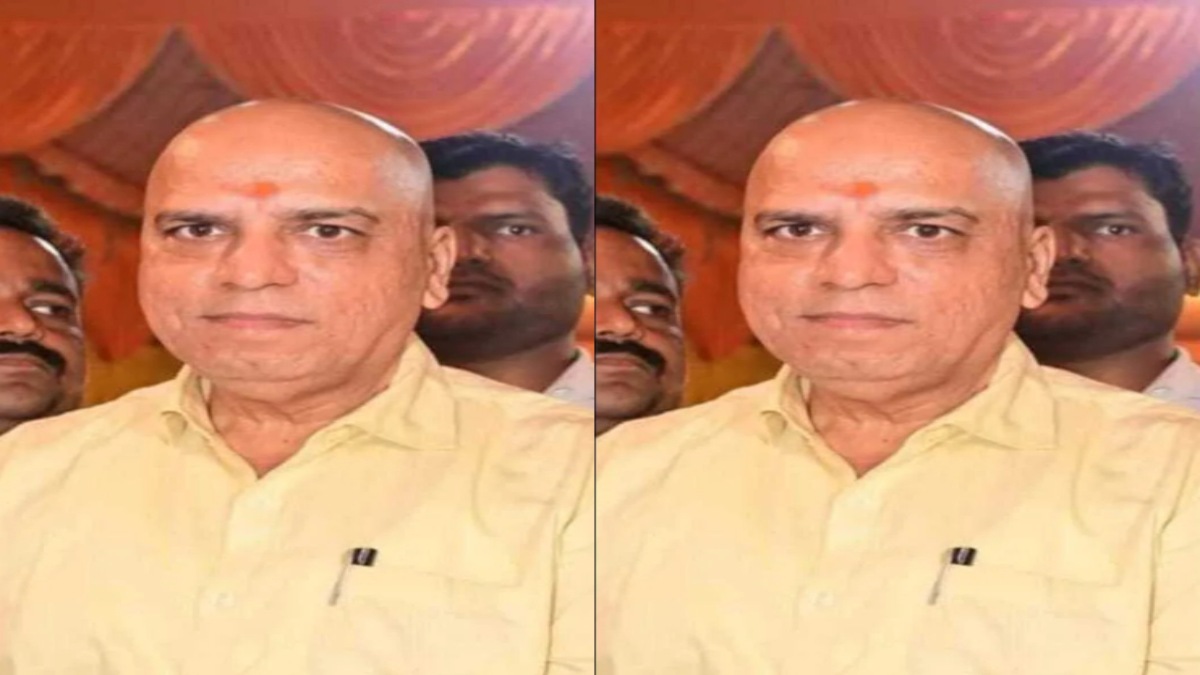 UP विधानसभा के सचिव की सड़क हादसे में मौत, बेकाबू कार डिवाइडर से टकराई फिर ट्रक ने रौंदा