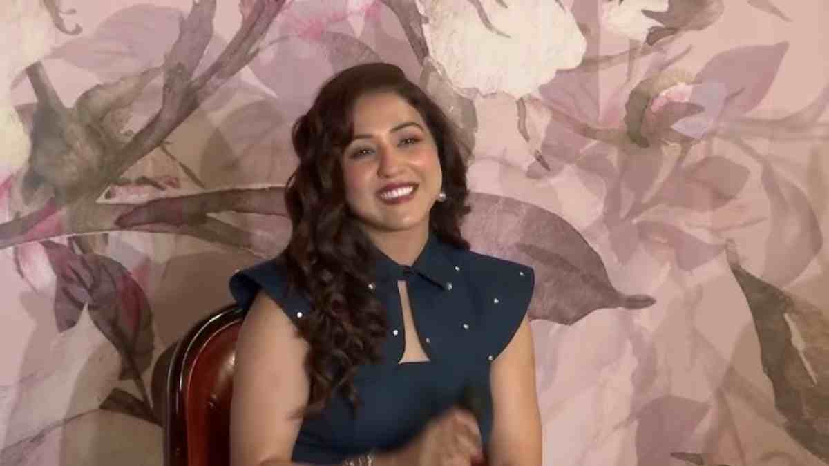 लॉरेंस गैंग की धमकी से बॉलीवुड में क्या है माहौल, मशहूर गायिका नीति मोहन ने दिया ये जवाब…