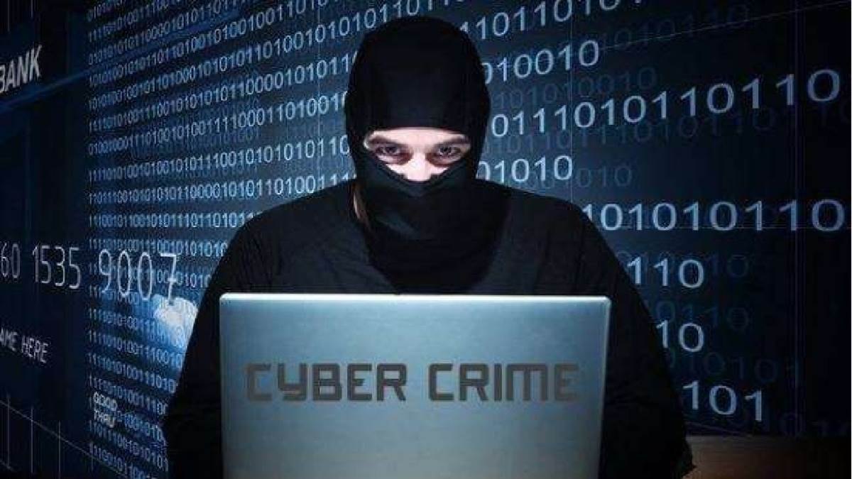 Cyber Crime: बैंक अधिकारी बन मनी लांड्रिंग में जेल भेजने की धमकी देकर 35 लाख की ठगी