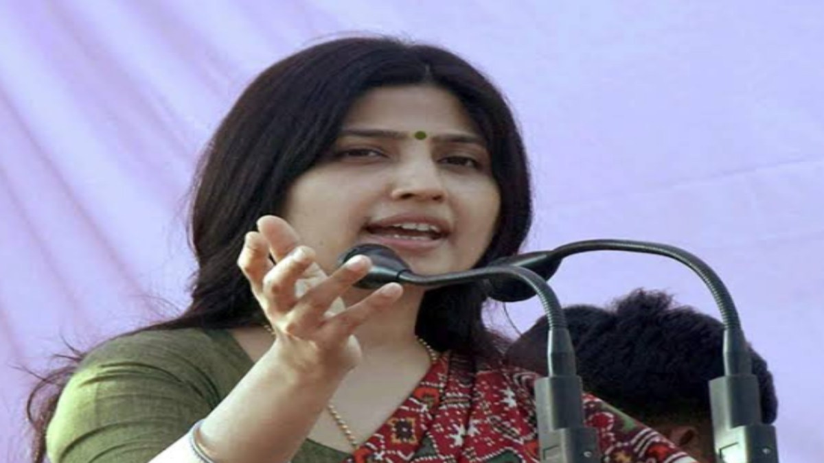 VIDEO: डिंपल यादव की फिसली जुबान, BJP को हराने की जगह बोल दिया कुछ ऐसा कि जनता भी रह गई हैरान