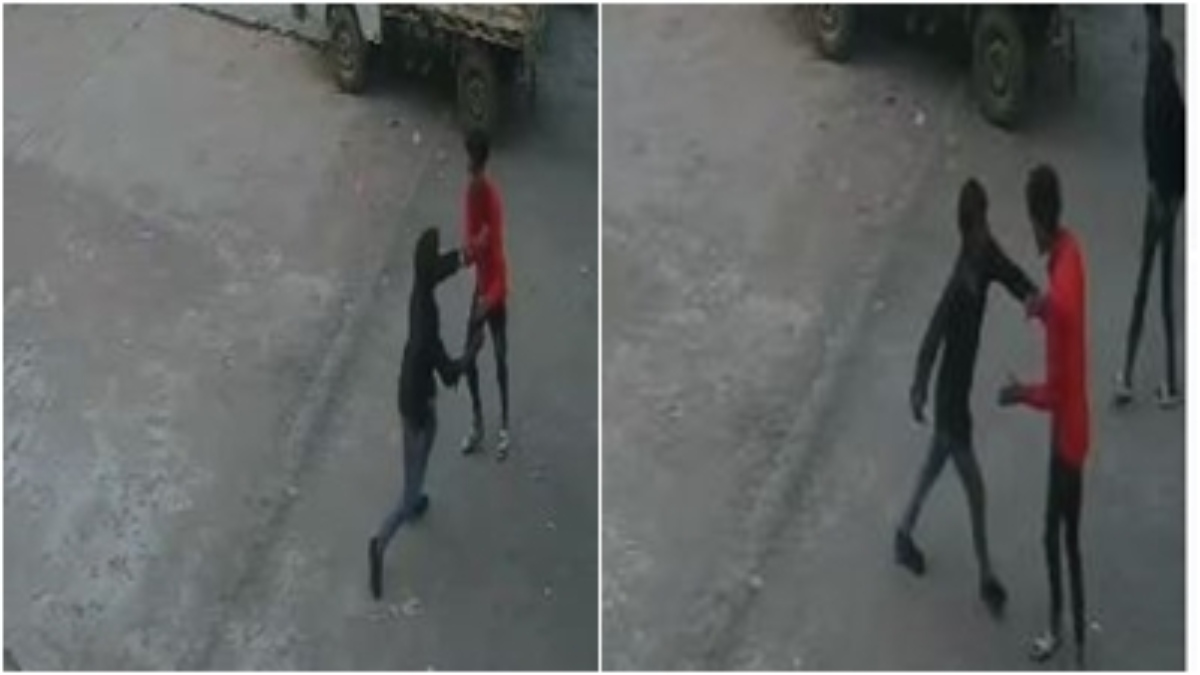 चोरी के शक में पिटाई: बदमाशों ने चाकू से हमला कर युवक को पीटा, वारदात CCTV में कैद 
