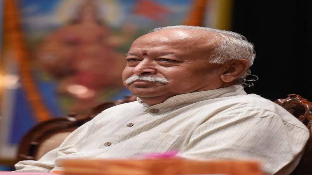 पांच दिवसीय प्रवास पर जबलपुर पहुंचे संघ प्रमुख मोहन भागवत, महाकौशल प्रांत के पदाधिकारियों-स्वयंसेवकों की लेंगे बैठक, इन कार्यक्रमों में भी होंगे शामिल