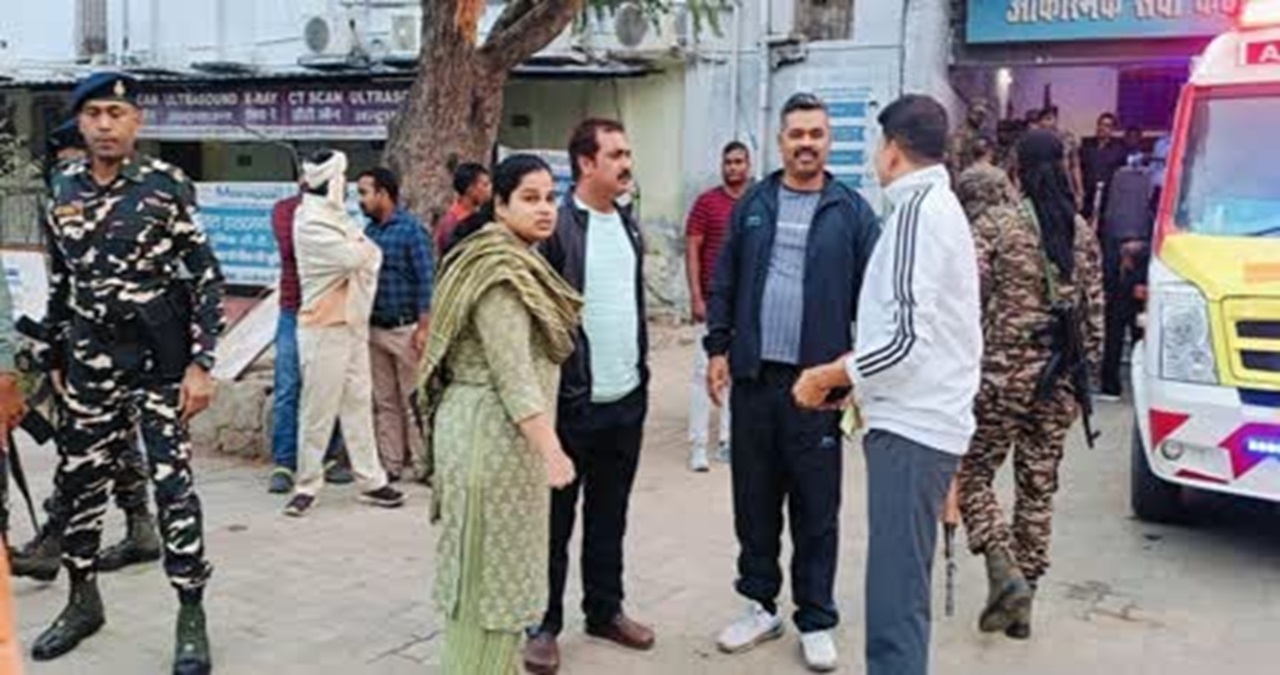 Jharkhand Election 2024: झारखंड चुनाव में सीआरपीएफ जवान को लगी गोली, बिहार में मचा कोहराम