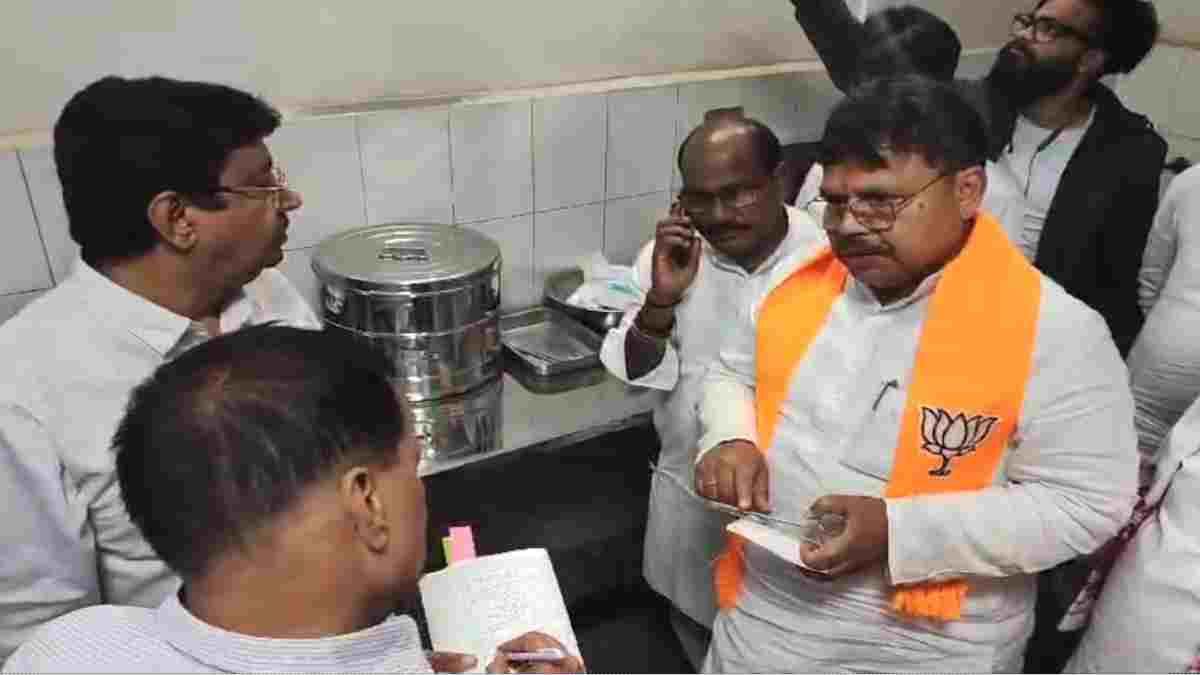 जिला अस्पताल में खामियां देख भड़के ऊर्जा मंत्री, सिविल सर्जन को लगाई फटकार, कहा- अब छोटे कर्मचारियों पर नहीं, बड़े अधिकारियों पर होगी कार्रवाई